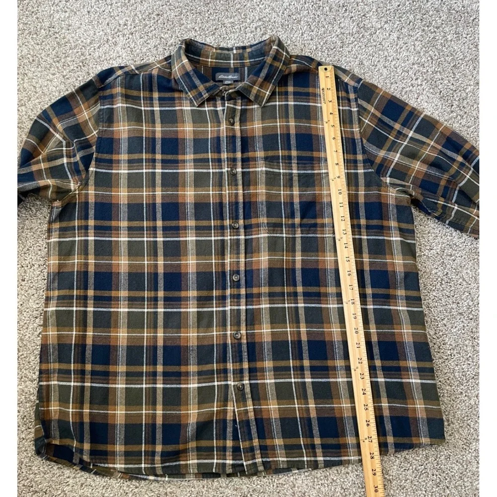Eddie‎ Bauer  Mens XXL Flannel Shirt Brown Plaid Excellent Long Sleeve Cotton